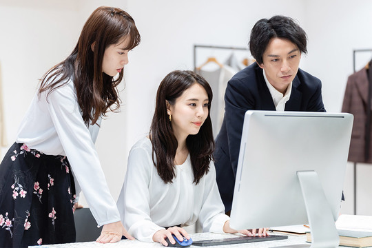 更新と広告ではどちらが集客効果が高い？